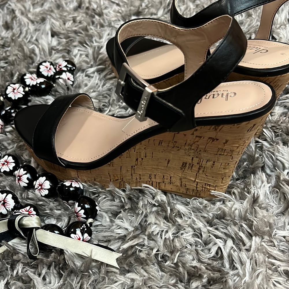Charles by Charles David - Black Strap Sandals - Cork Heels Size 9.5